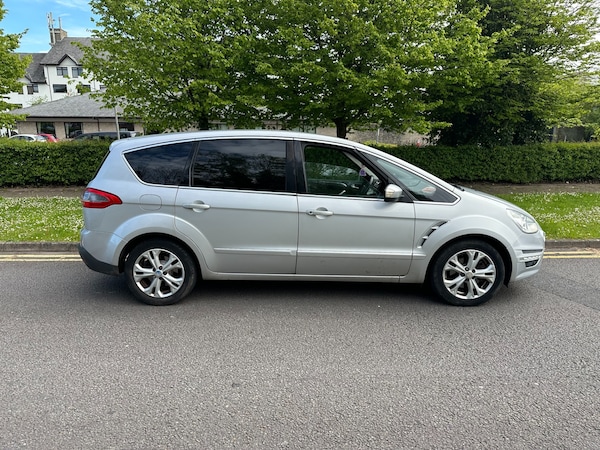 Used Ford S-Max 2010 for sale - 70752337: Photo 1