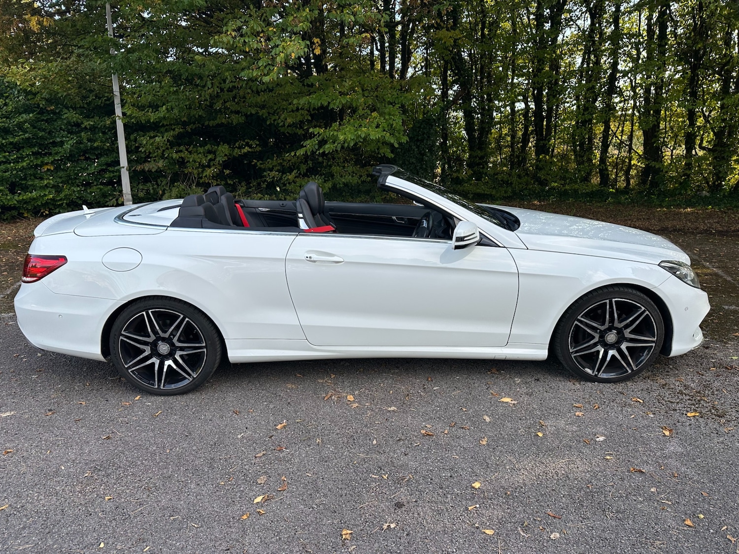 Used Mercedes-Benz E-Class 2015 for sale - 76115290: Photo 7