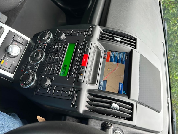 Used Land Rover Freelander 2012 for sale - 68421084: Photo 10