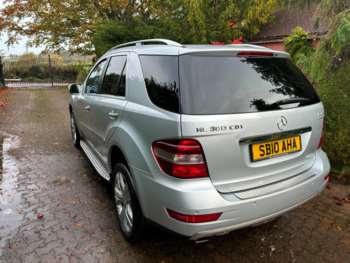 Used Mercedes-Benz M-Class 2010 for sale - 62772562: Photo