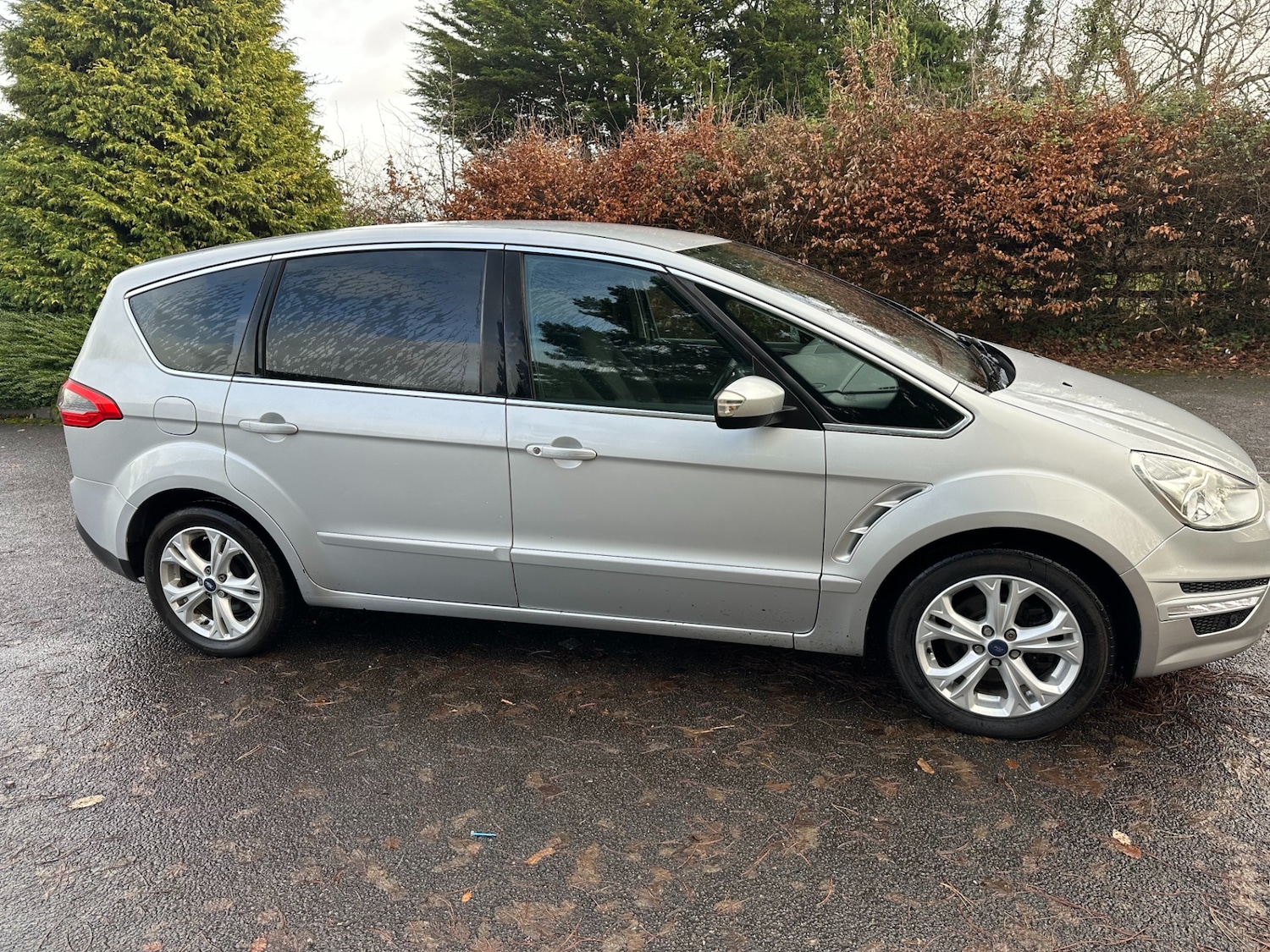 Used Ford S-Max 2014 for sale - 76845435: Photo 1
