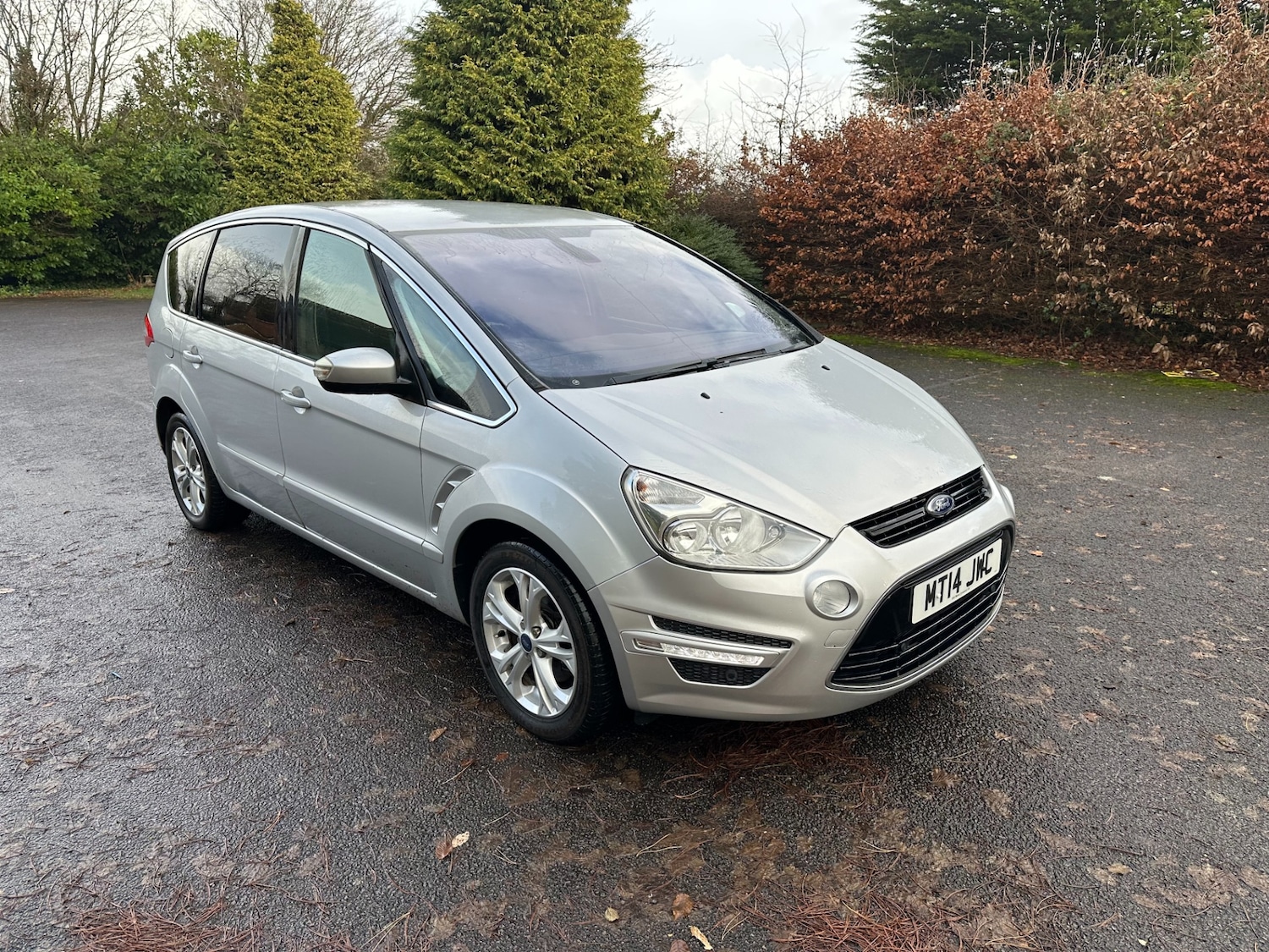 Used Ford S-Max 2014 for sale - 76845435: Photo 3