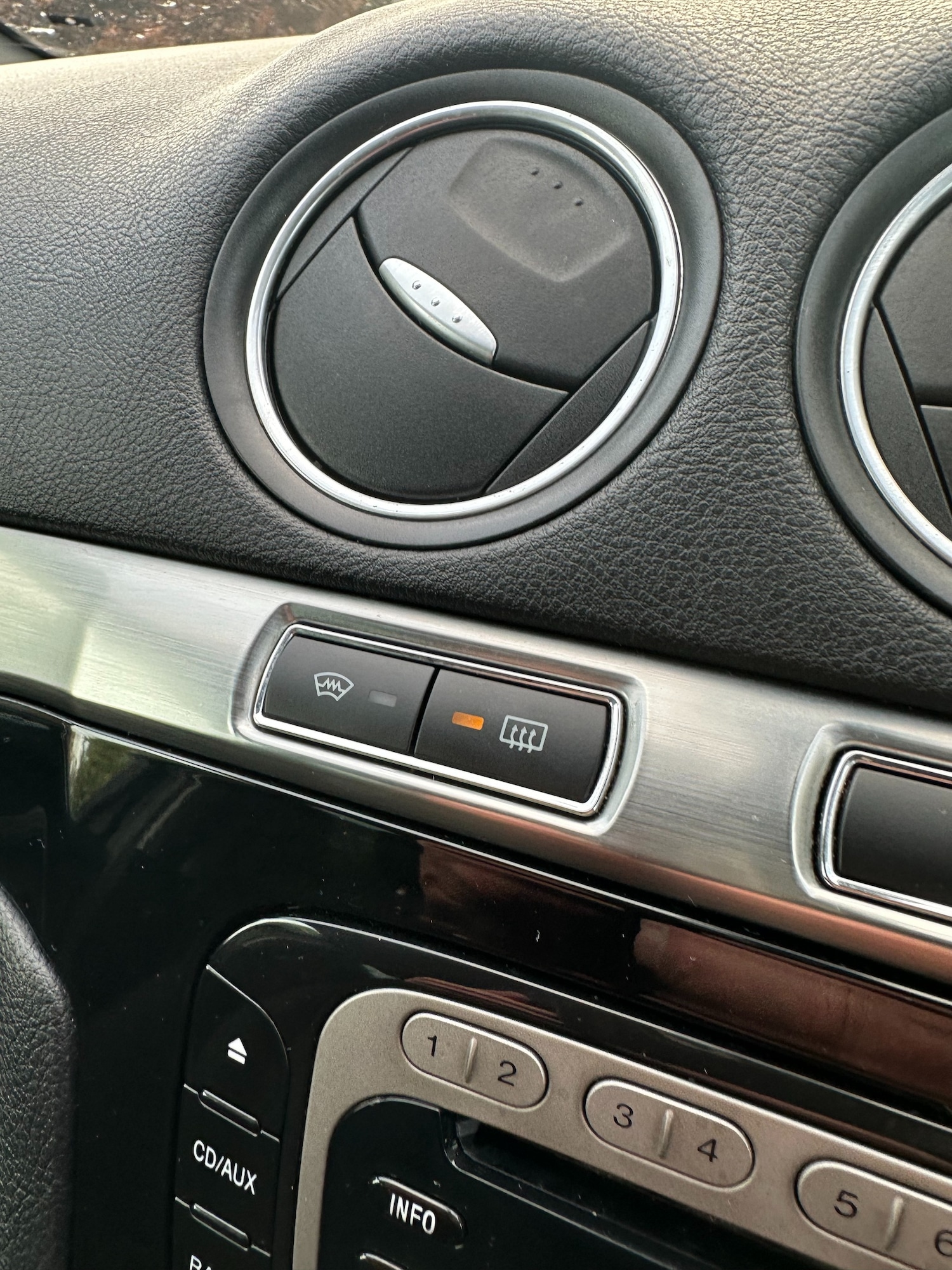 Used Ford S-Max 2014 for sale - 76845435: Photo 7