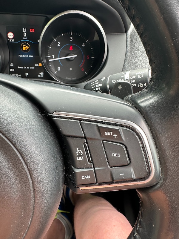 Used Jaguar F-Pace 2017 for sale - 73837584: Photo 18