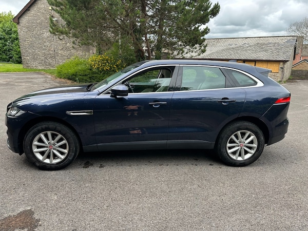 Used Jaguar F-Pace 2017 for sale - 73837584: Photo 1