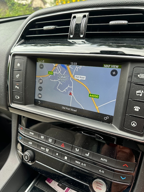 Used Jaguar F-Pace 2017 for sale - 73837584: Photo 21