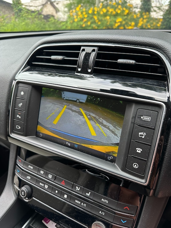 Used Jaguar F-Pace 2017 for sale - 73837584: Photo 22