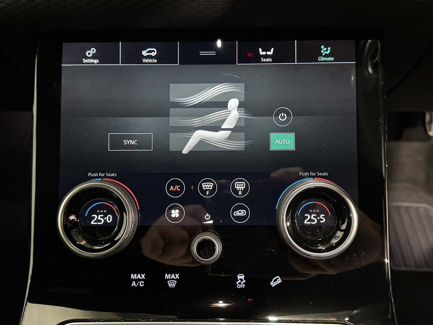 Used Land Rover Range Rover Velar 2019 for sale - 77006319: Photo 54