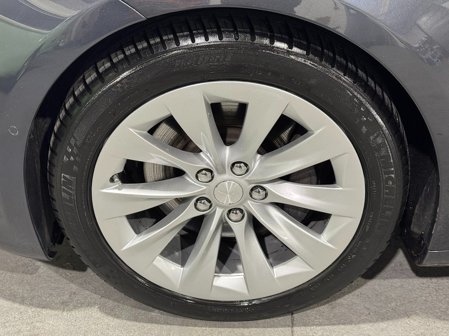 Used Tesla Model S 2018 for sale - 77609855: Photo 29