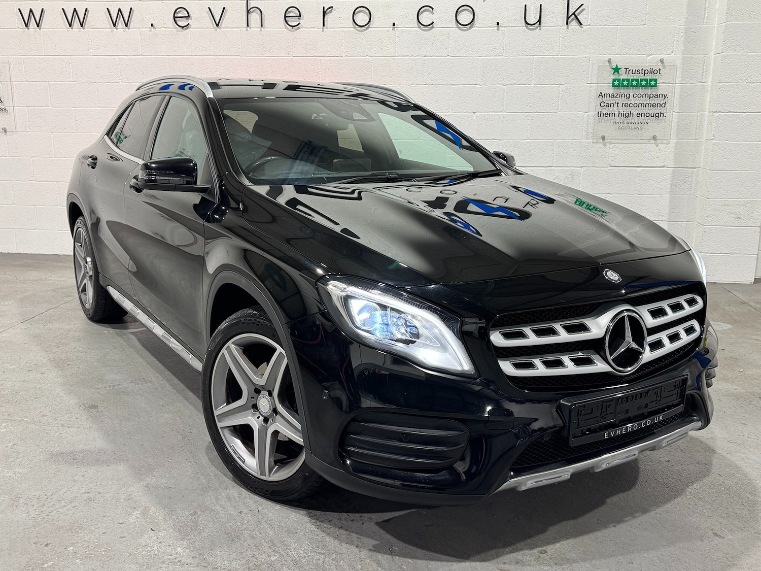 Used Mercedes-Benz GLA 2017 for sale - 76879531: Photo 2