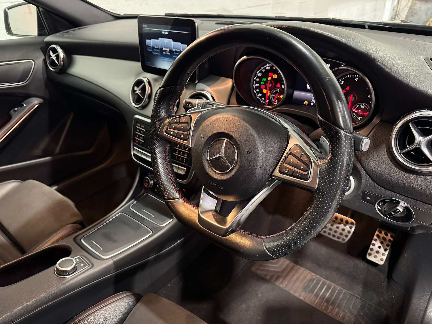 Used Mercedes-Benz GLA 2017 for sale - 76879531: Photo 20