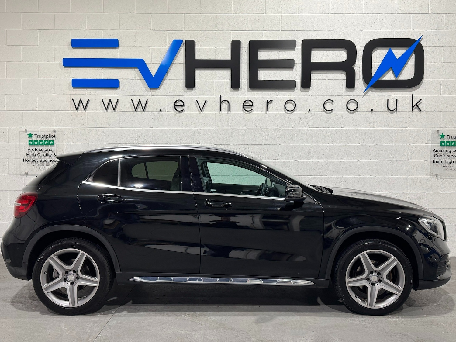 Used Mercedes-Benz GLA 2017 for sale - 76879531: Photo 3