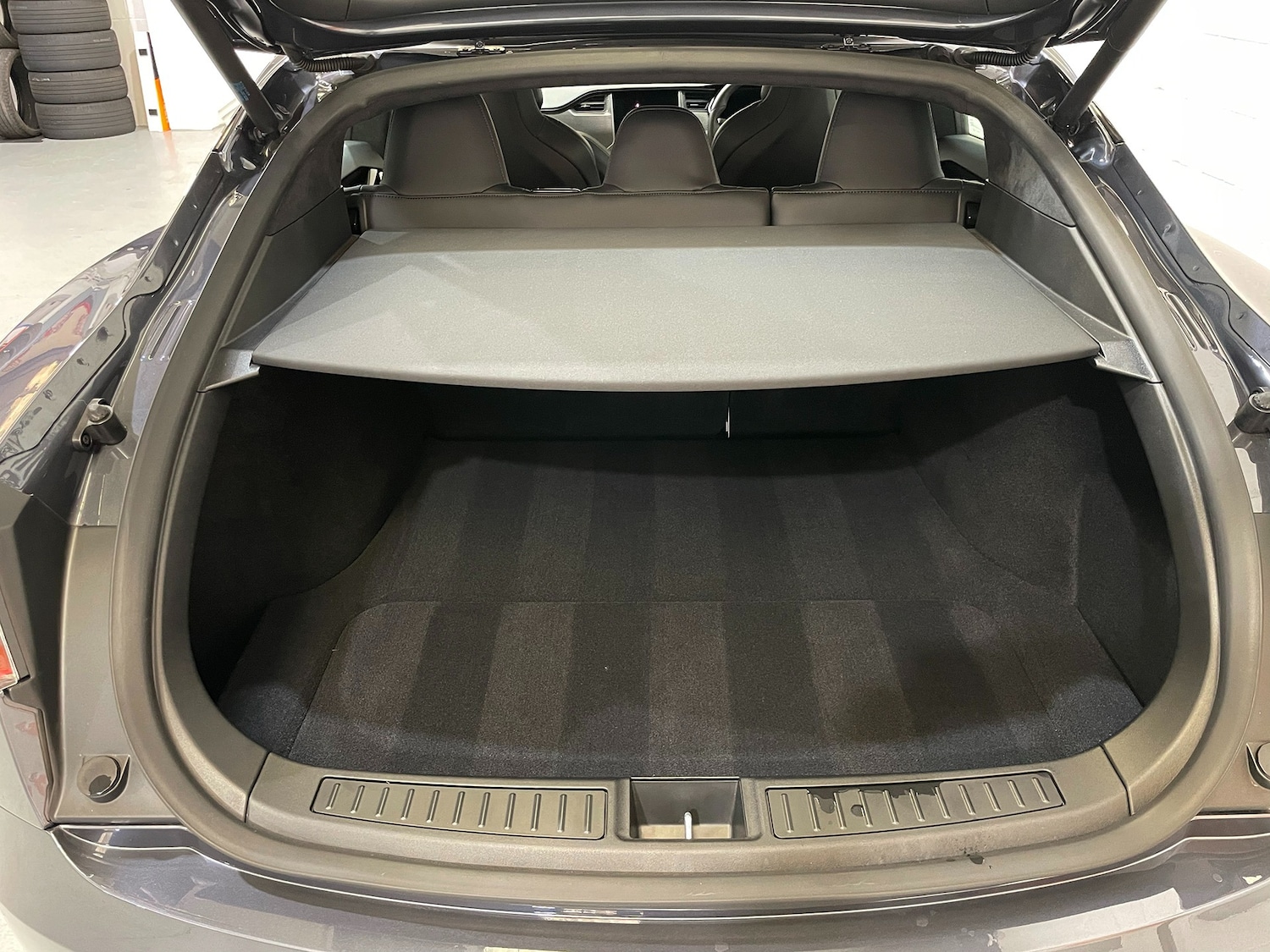 Used Tesla Model S 2019 for sale - 77476590: Photo 37