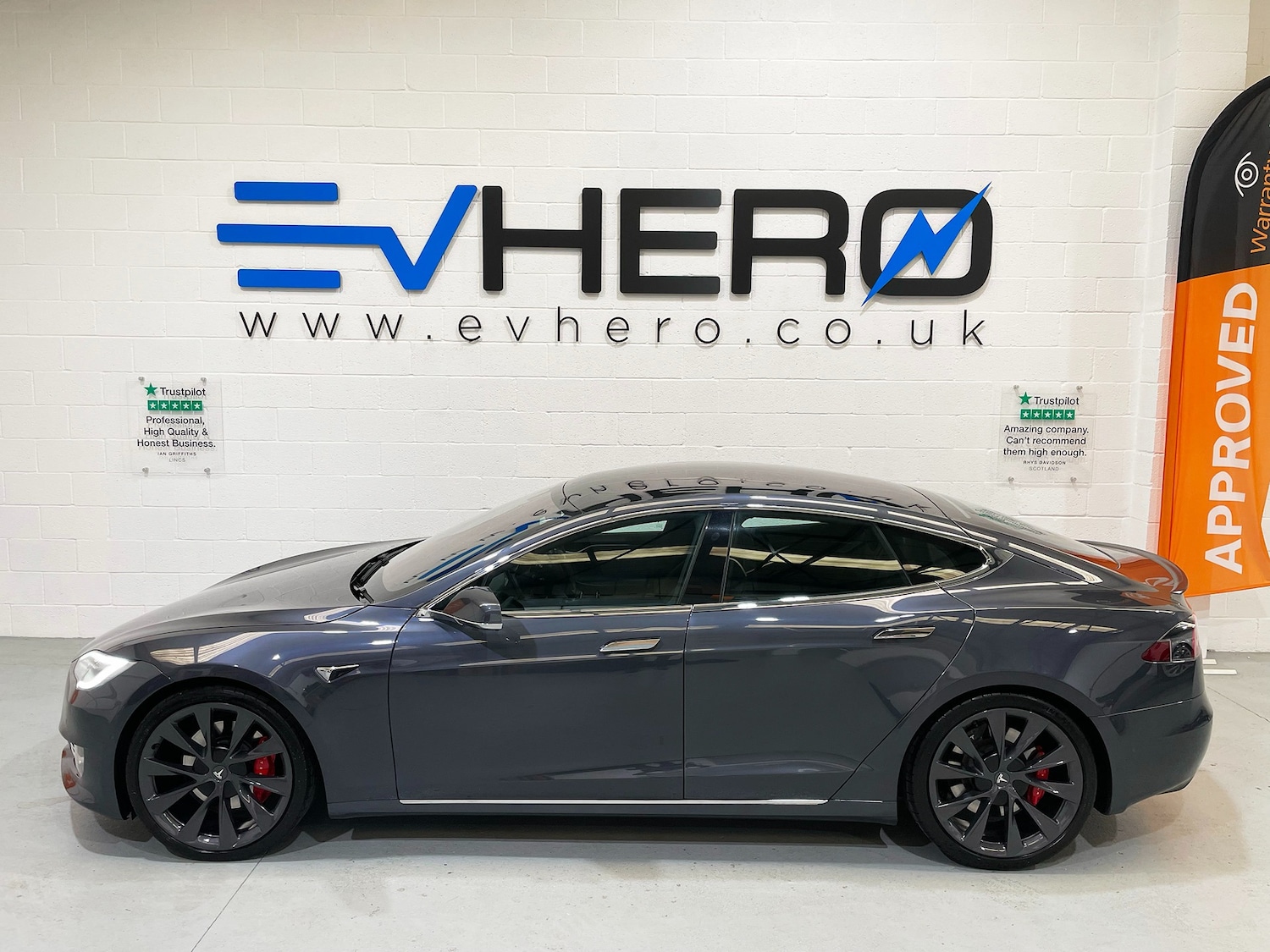 Used Tesla Model S 2019 for sale - 77476590: Photo 4