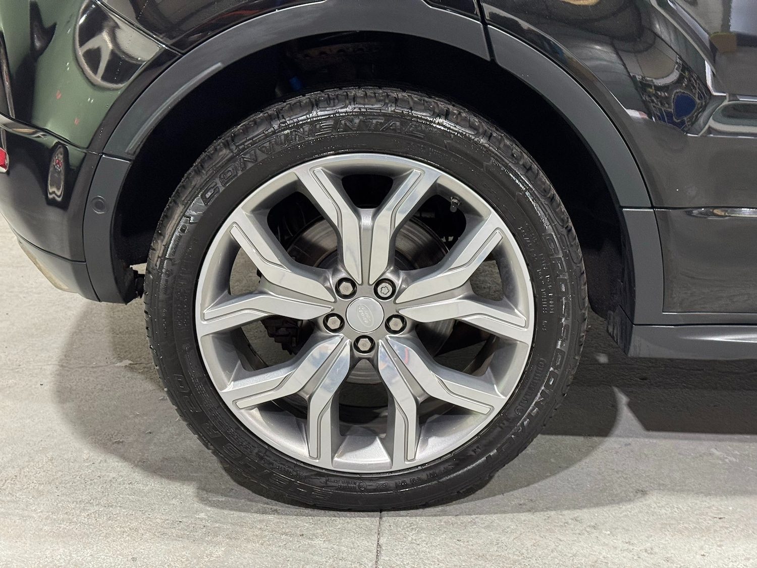 Used Land Rover Range Rover Evoque 2017 for sale - 77750391: Photo 12