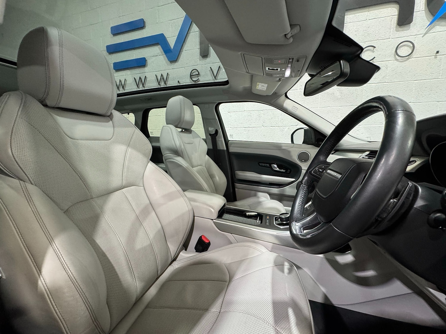 Used Land Rover Range Rover Evoque 2017 for sale - 77750391: Photo 19