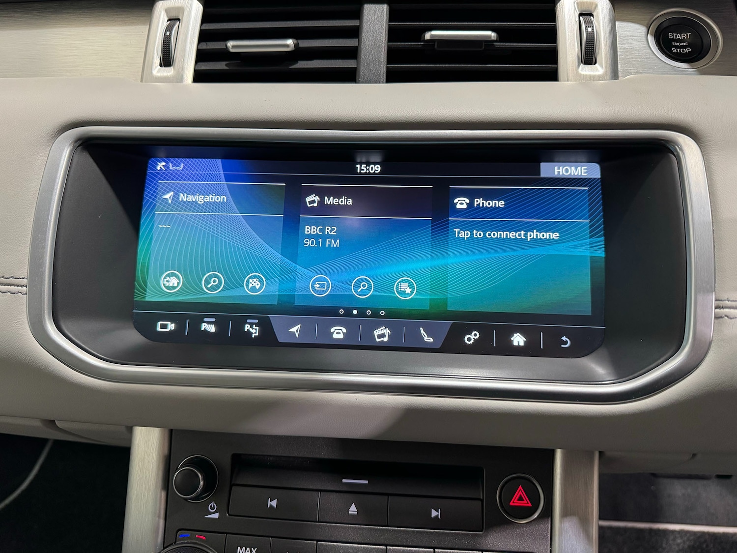 Used Land Rover Range Rover Evoque 2017 for sale - 77750391: Photo 28