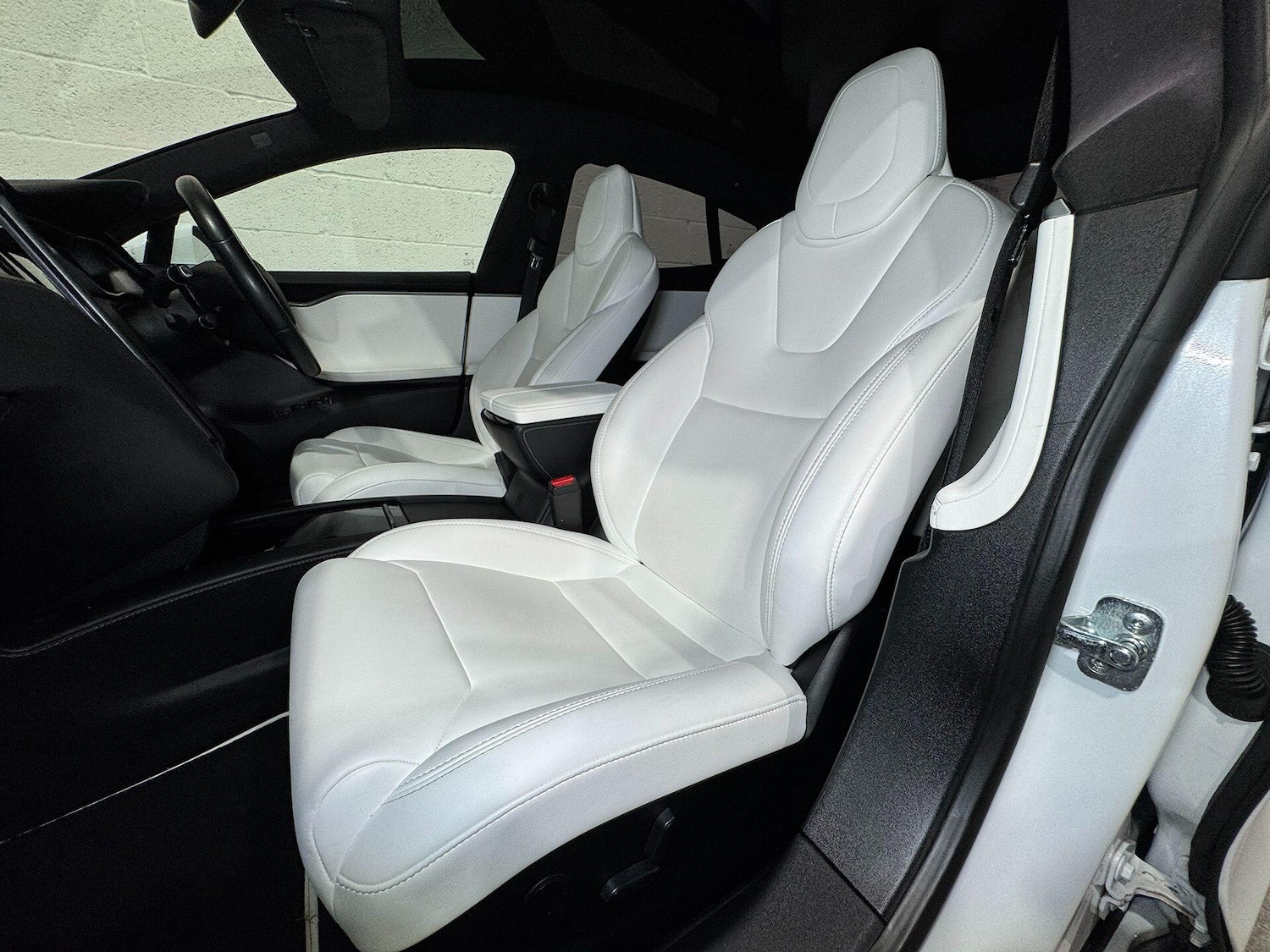 Used Tesla Model S 2018 for sale - 76336511: Photo 32