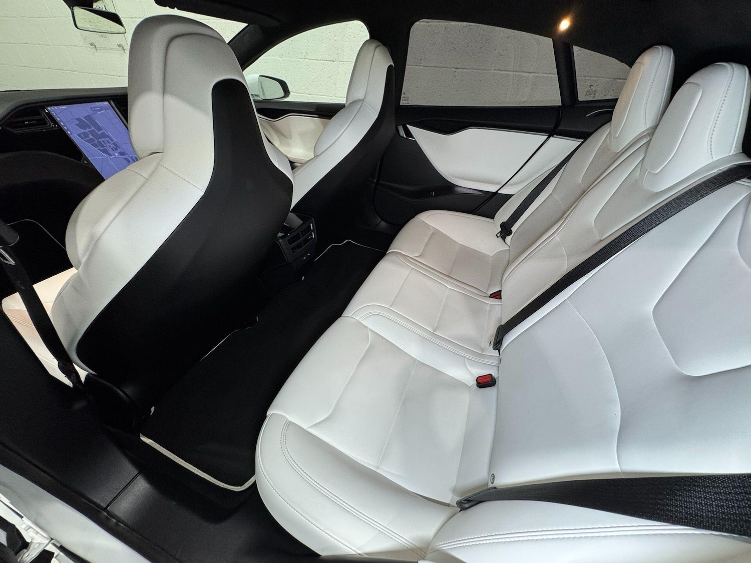 Used Tesla Model S 2018 for sale - 76336511: Photo 33