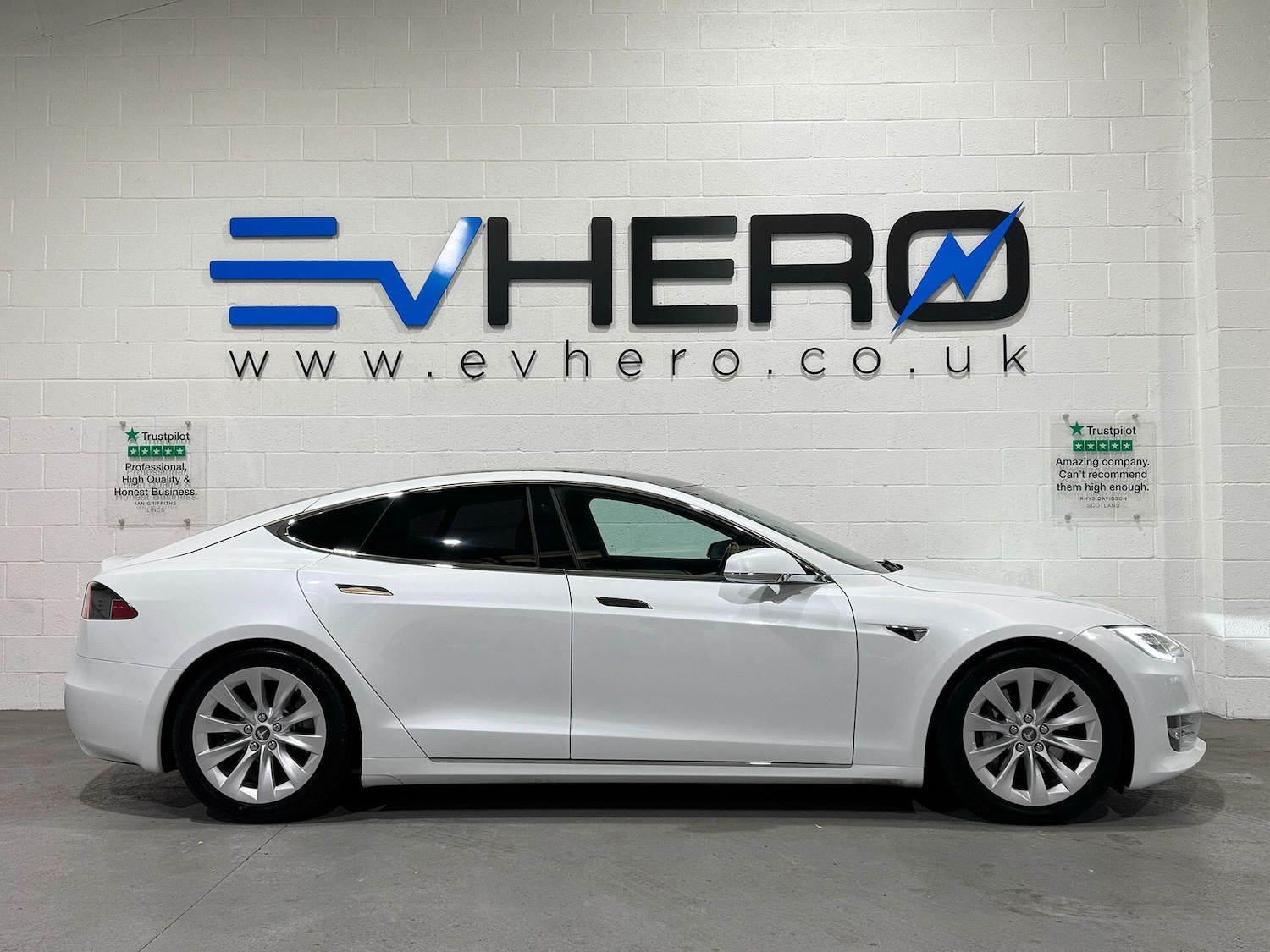 Used Tesla Model S 2018 for sale - 76336511: Photo 4