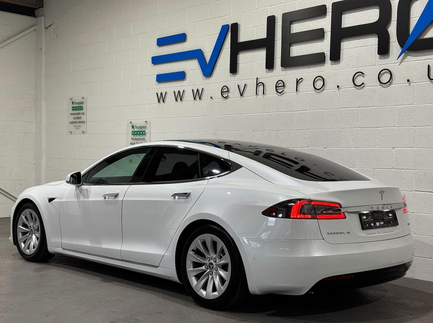 Used Tesla Model S 2018 for sale - 76336511: Photo 6