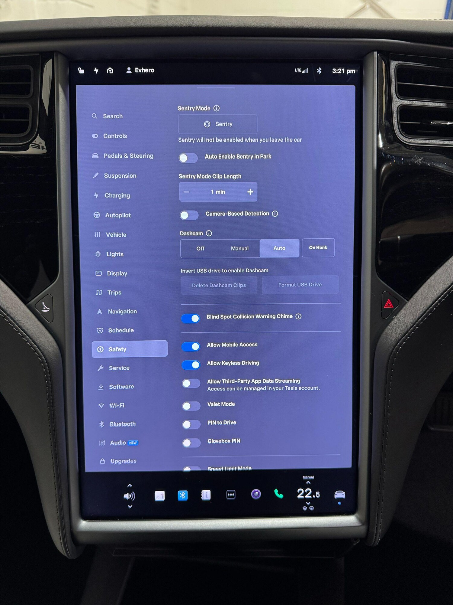 Used Tesla Model S 2018 for sale - 76336511: Photo 65