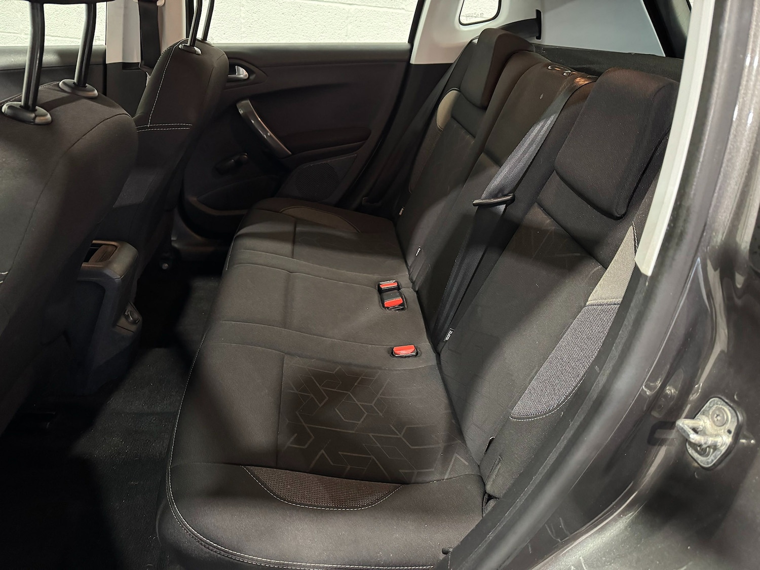 Used Peugeot 2008 2017 for sale - 76879753: Photo 26