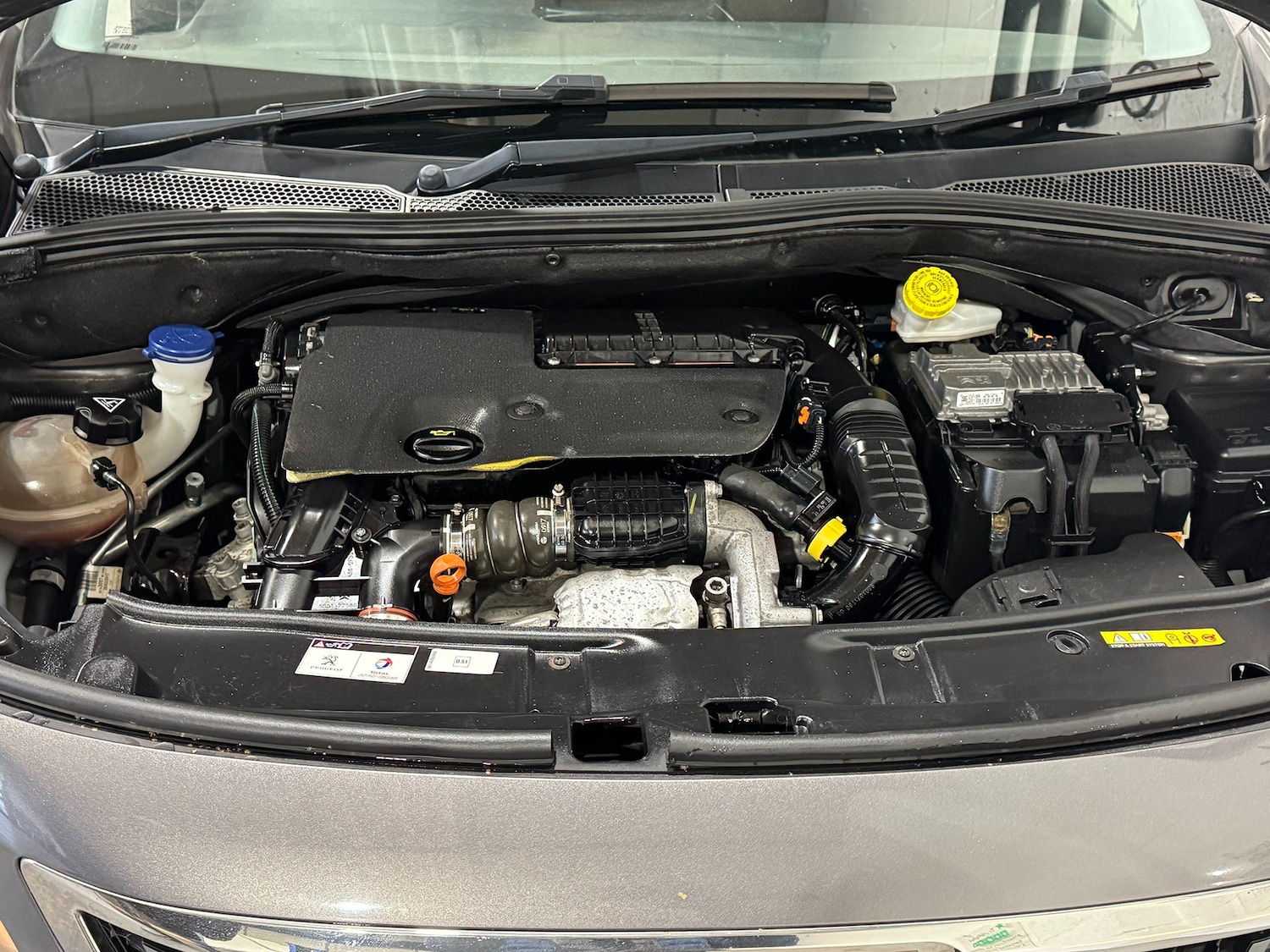 Used Peugeot 2008 2017 for sale - 76879753: Photo 8