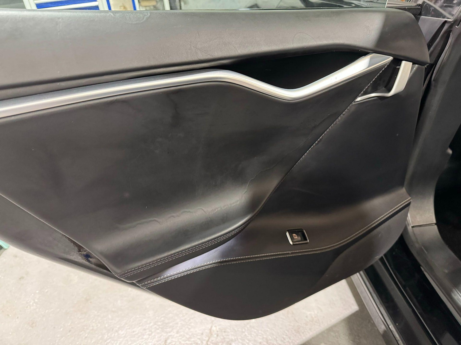 Used Tesla Model S 2017 for sale - 76294563: Photo 34
