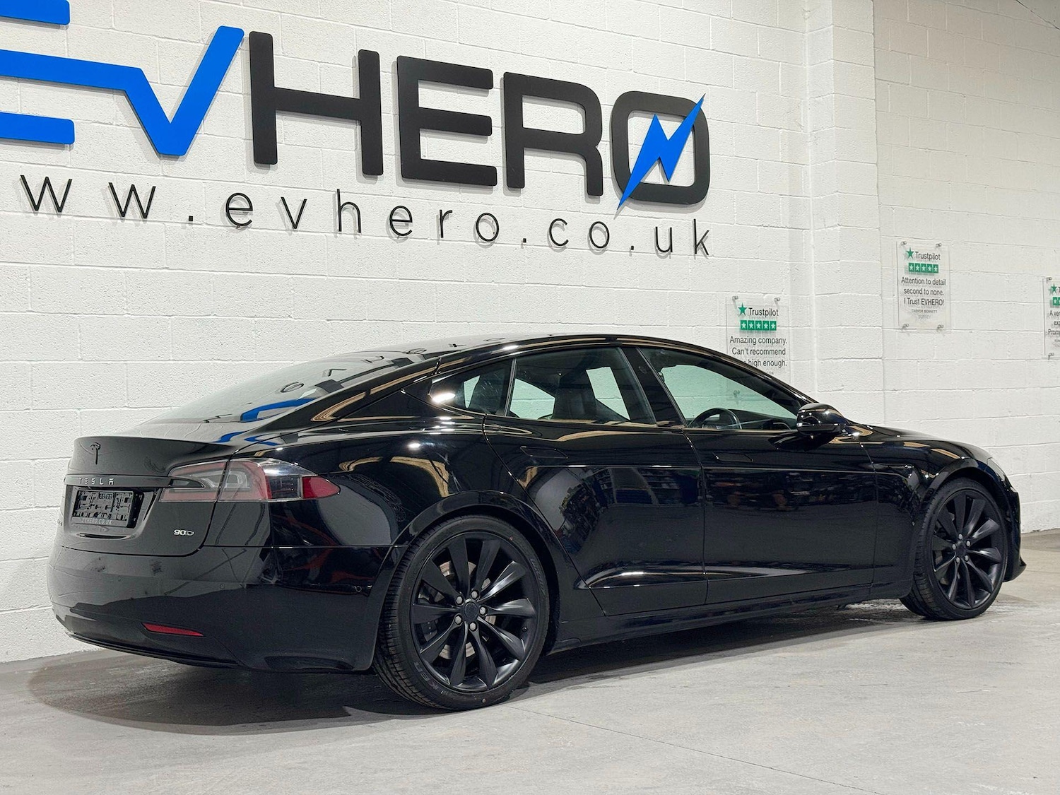 Used Tesla Model S 2017 for sale - 76294563: Photo 6