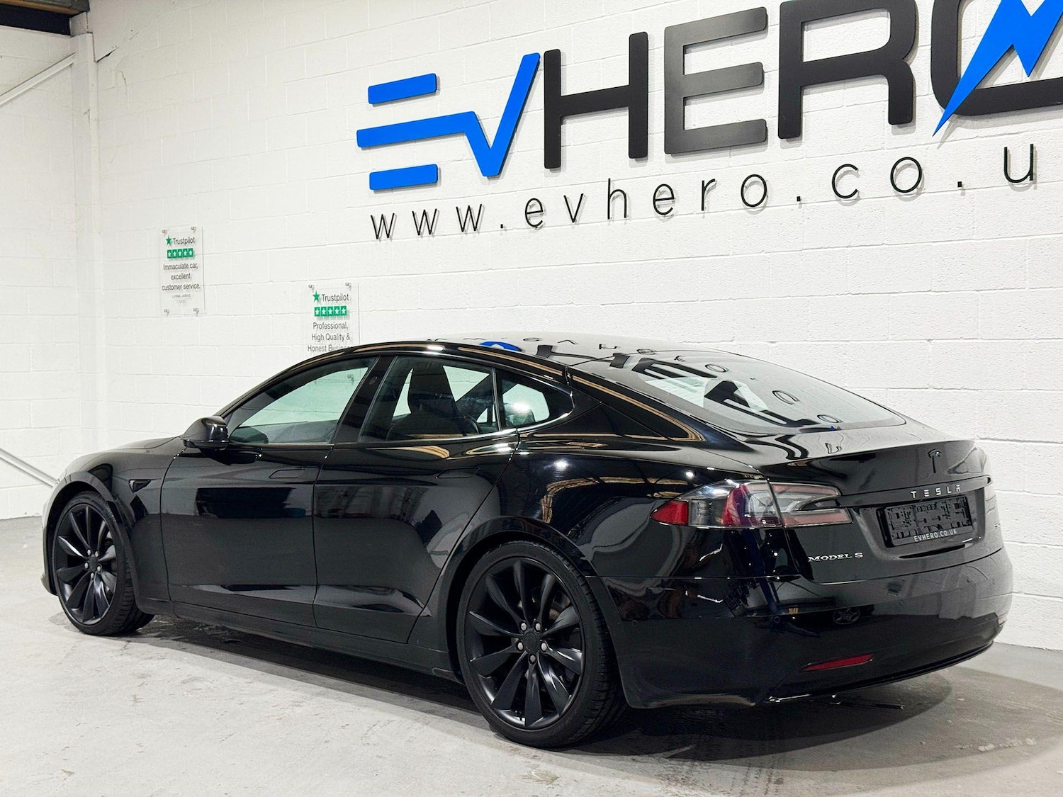 Used Tesla Model S 2017 for sale - 76294563: Photo 7