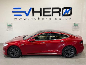 Used Tesla Model S 2018 for sale - 76152216: Photo