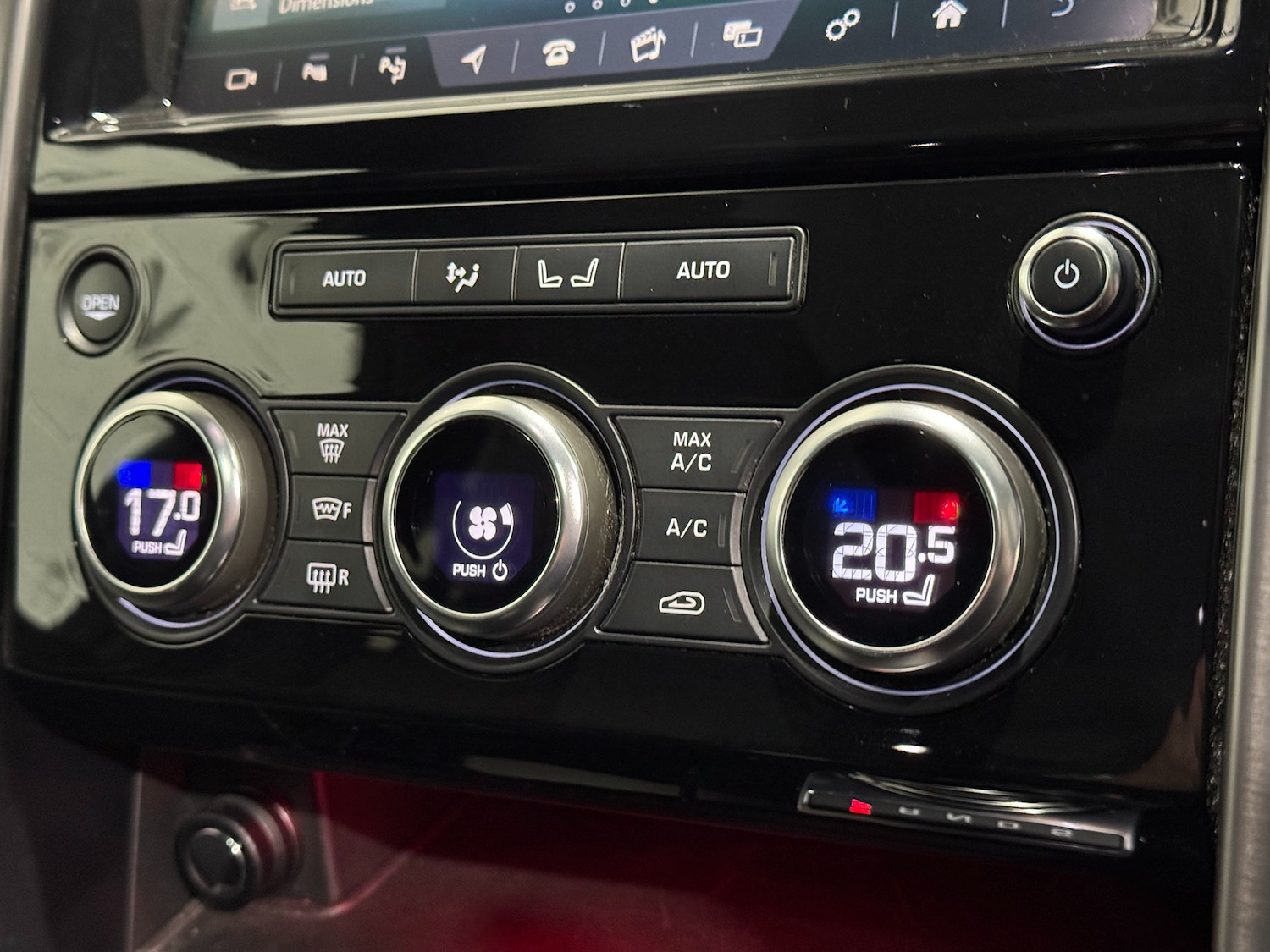 Used Land Rover Discovery 2017 for sale - 76911404: Photo 28