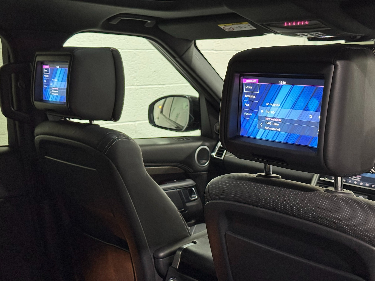 Used Land Rover Discovery 2017 for sale - 76911404: Photo 3