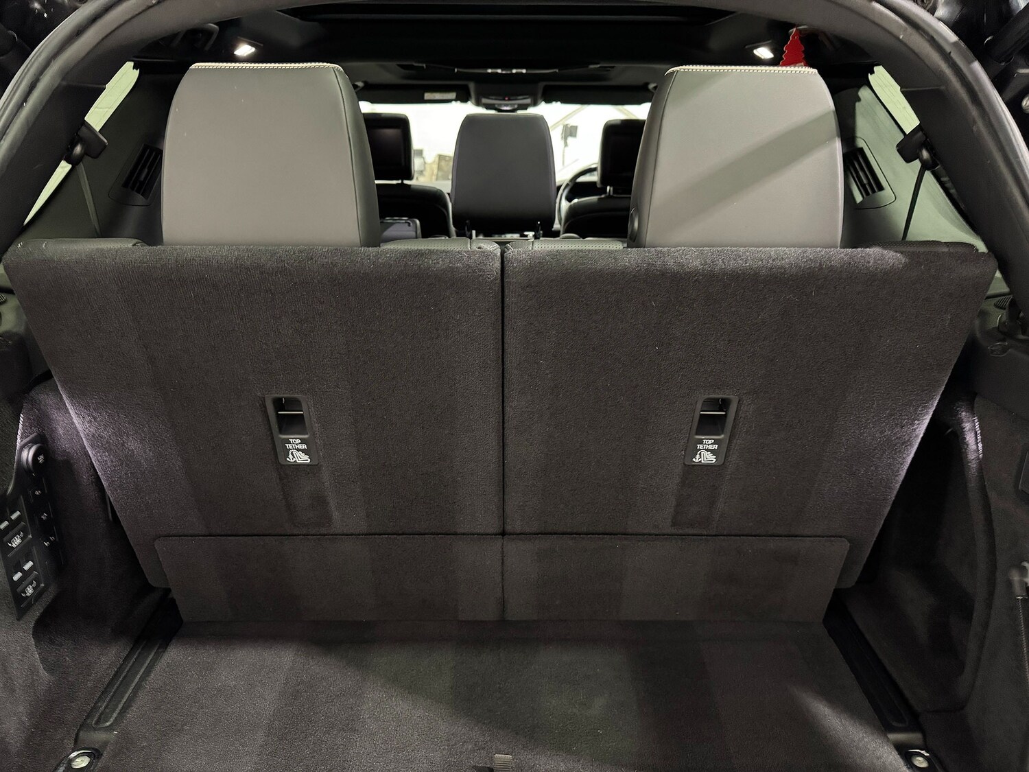 Used Land Rover Discovery 2017 for sale - 76911404: Photo 52