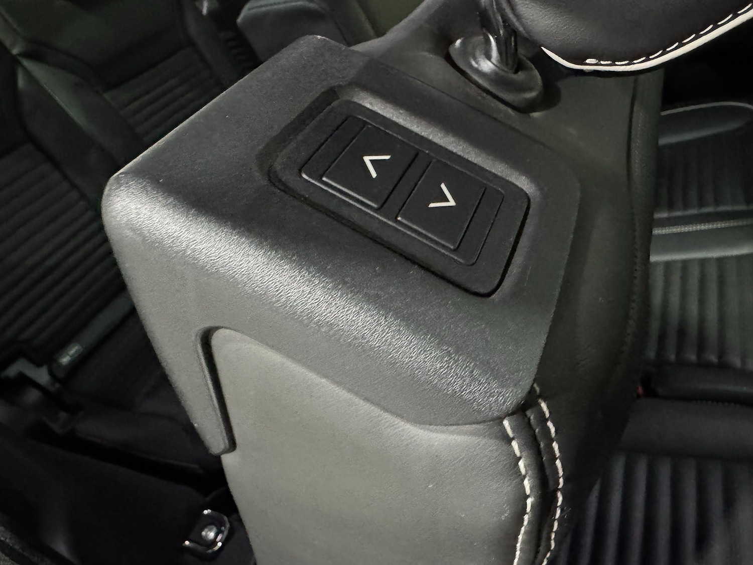 Used Land Rover Discovery 2017 for sale - 76911404: Photo 54