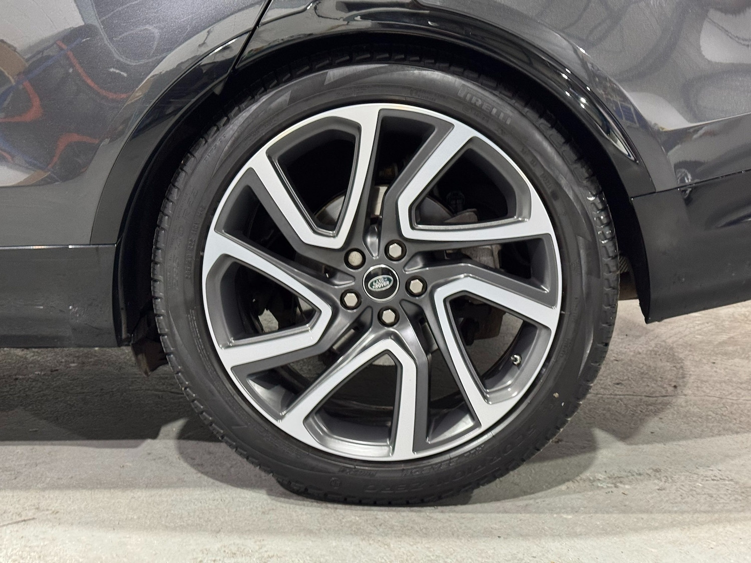 Used Land Rover Discovery 2017 for sale - 76911404: Photo 60