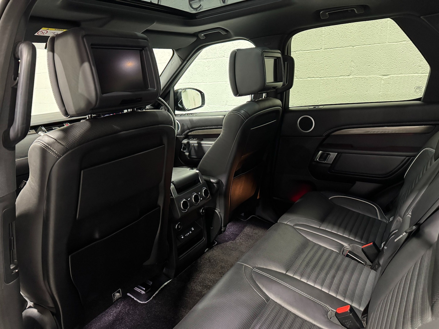 Used Land Rover Discovery 2017 for sale - 76911404: Photo 68