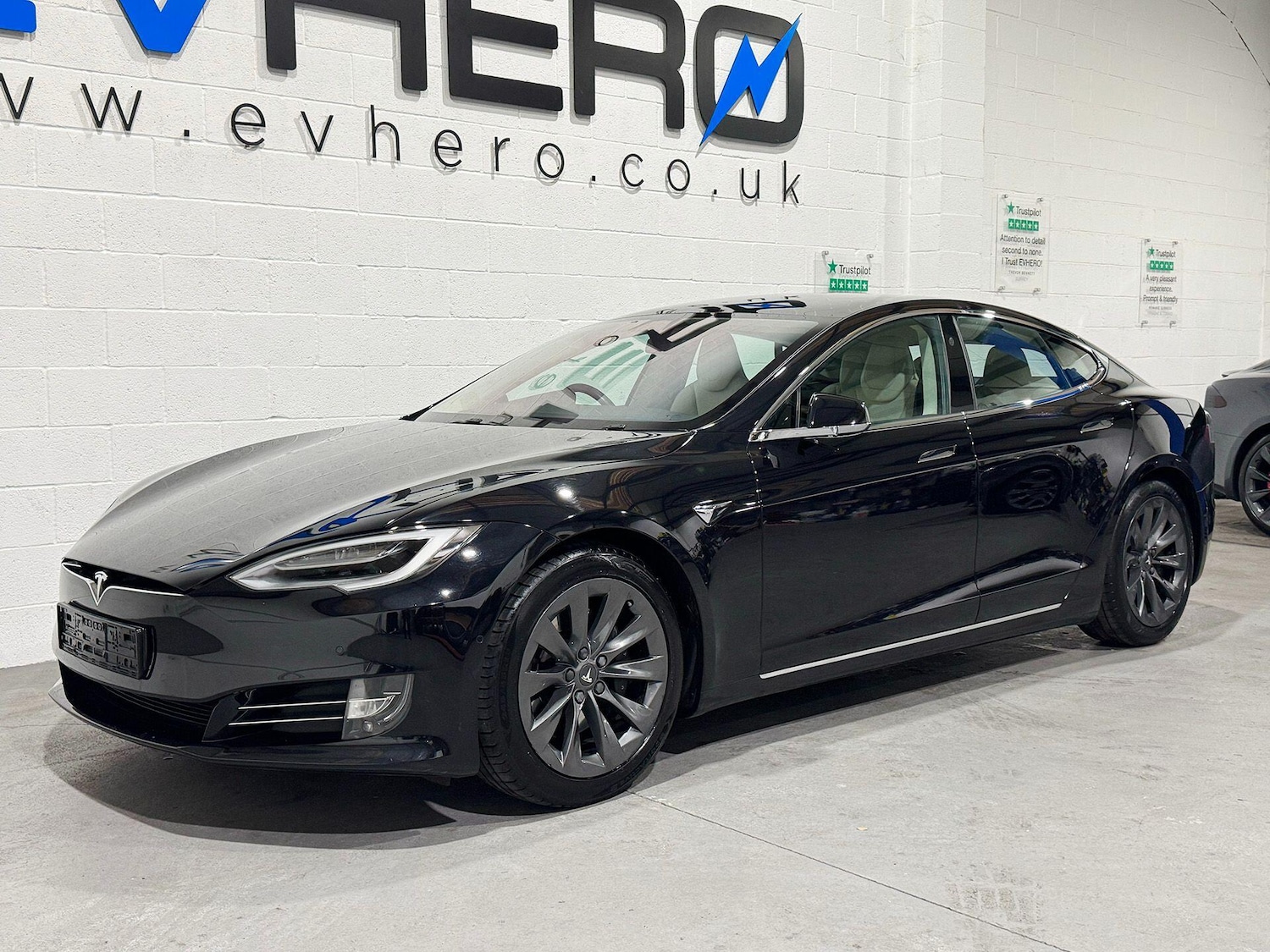 Used Tesla Model S 2018 for sale - 76511974: Photo 11
