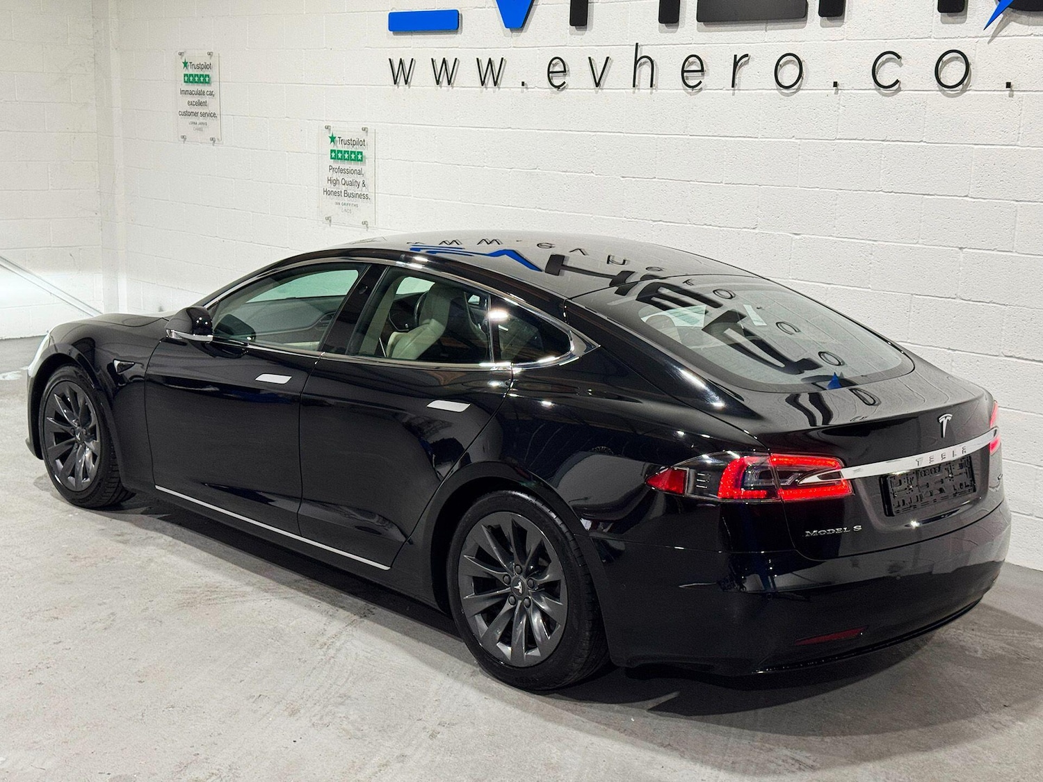 Used Tesla Model S 2018 for sale - 76511974: Photo 12