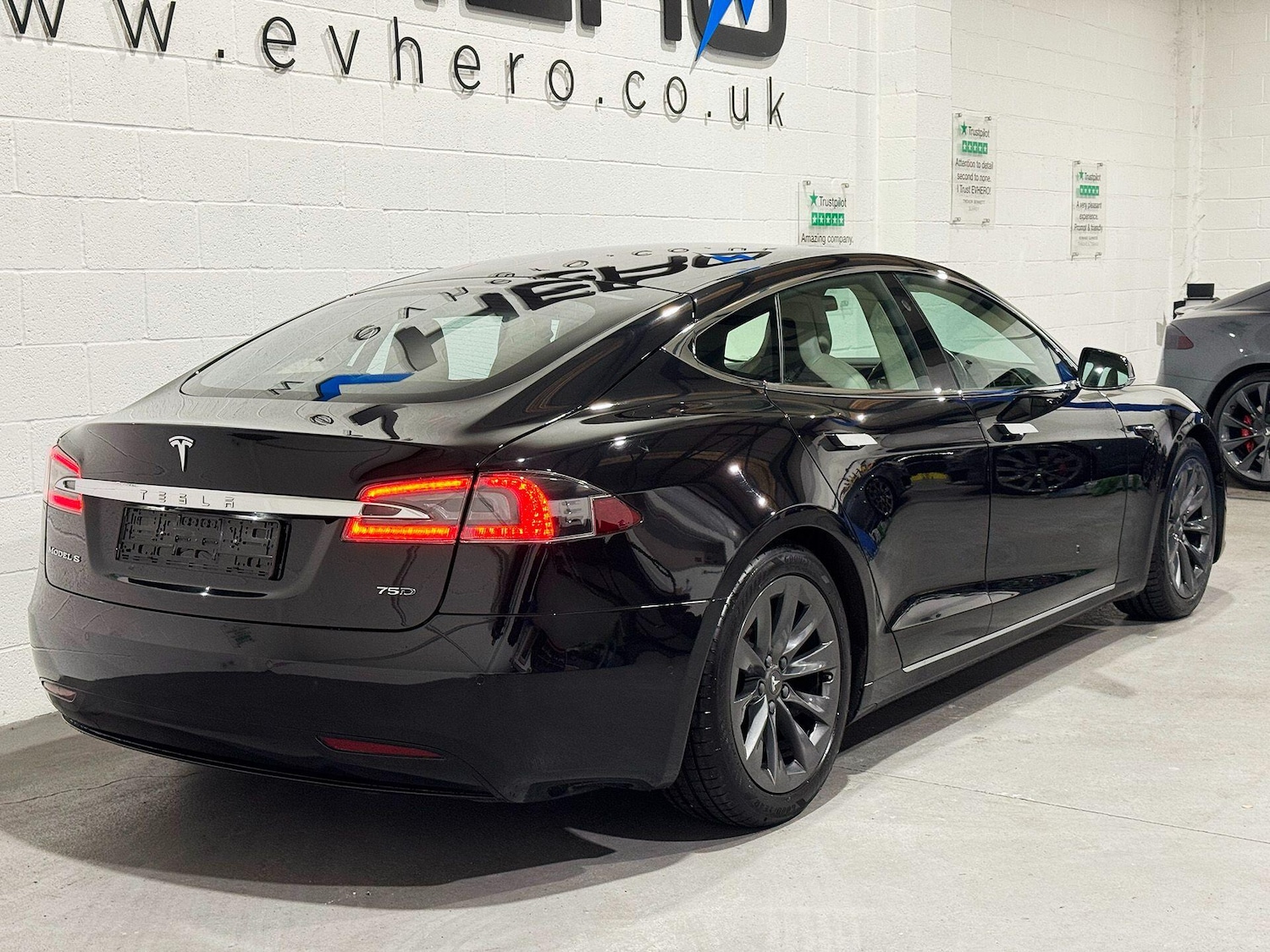 Used Tesla Model S 2018 for sale - 76511974: Photo 17