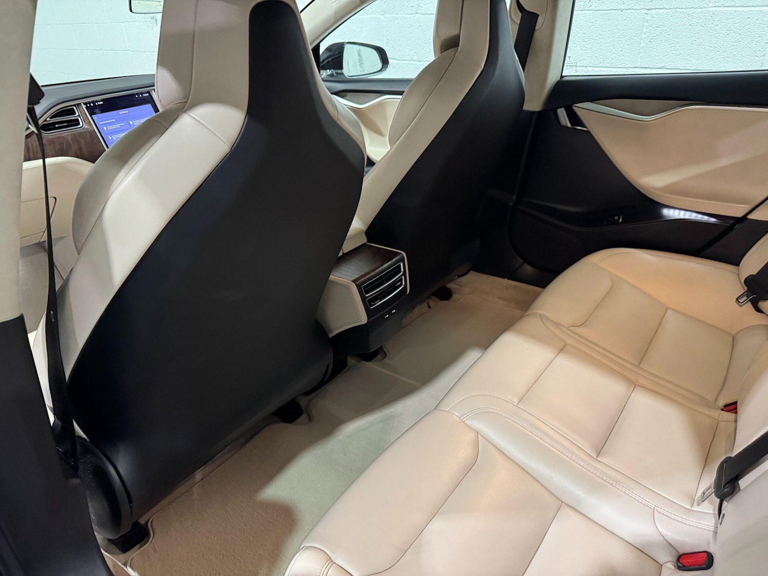 Used Tesla Model S 2018 for sale - 76511974: Photo 21