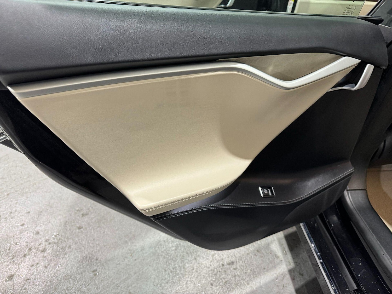Used Tesla Model S 2018 for sale - 76511974: Photo 26