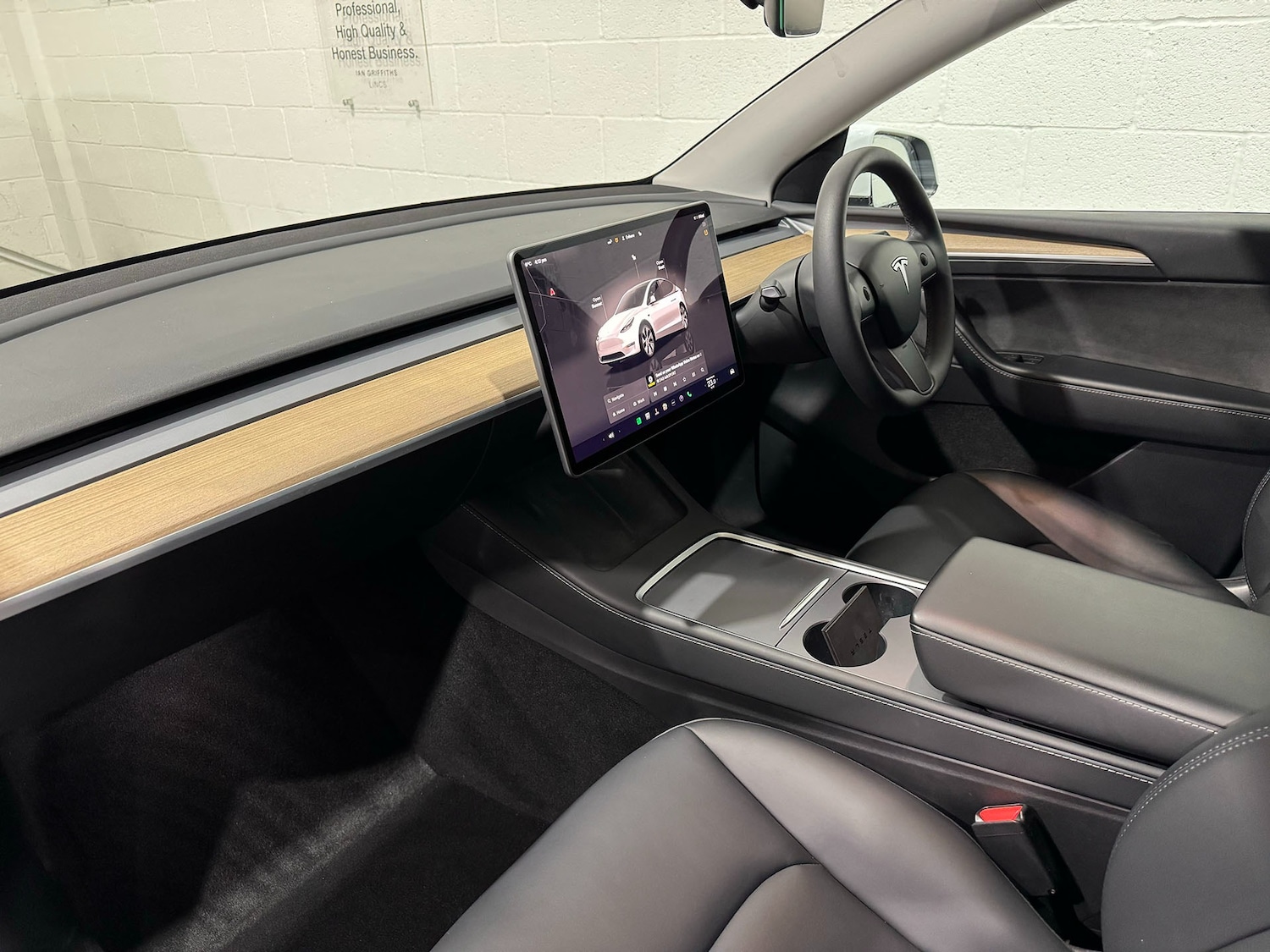 Used Tesla Model Y 2022 for sale - 77384990: Photo 9