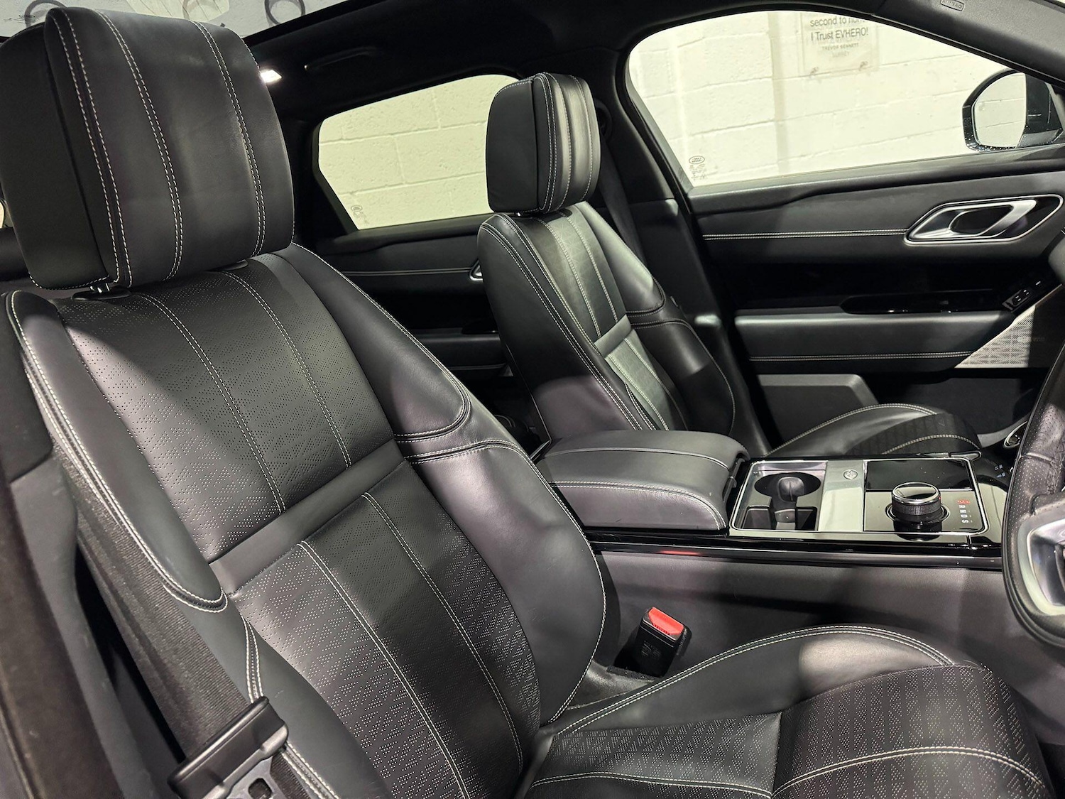 Used Land Rover Range Rover Velar 2019 for sale - 76700760: Photo 13