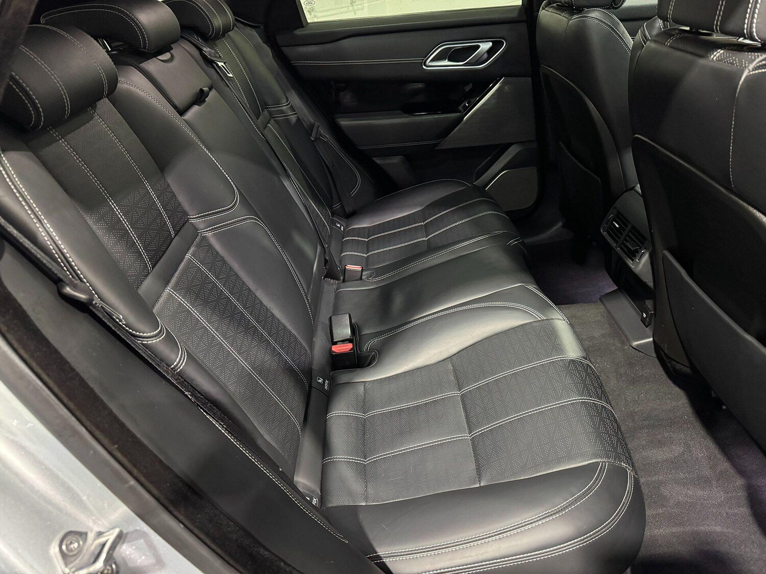 Used Land Rover Range Rover Velar 2019 for sale - 76700760: Photo 16