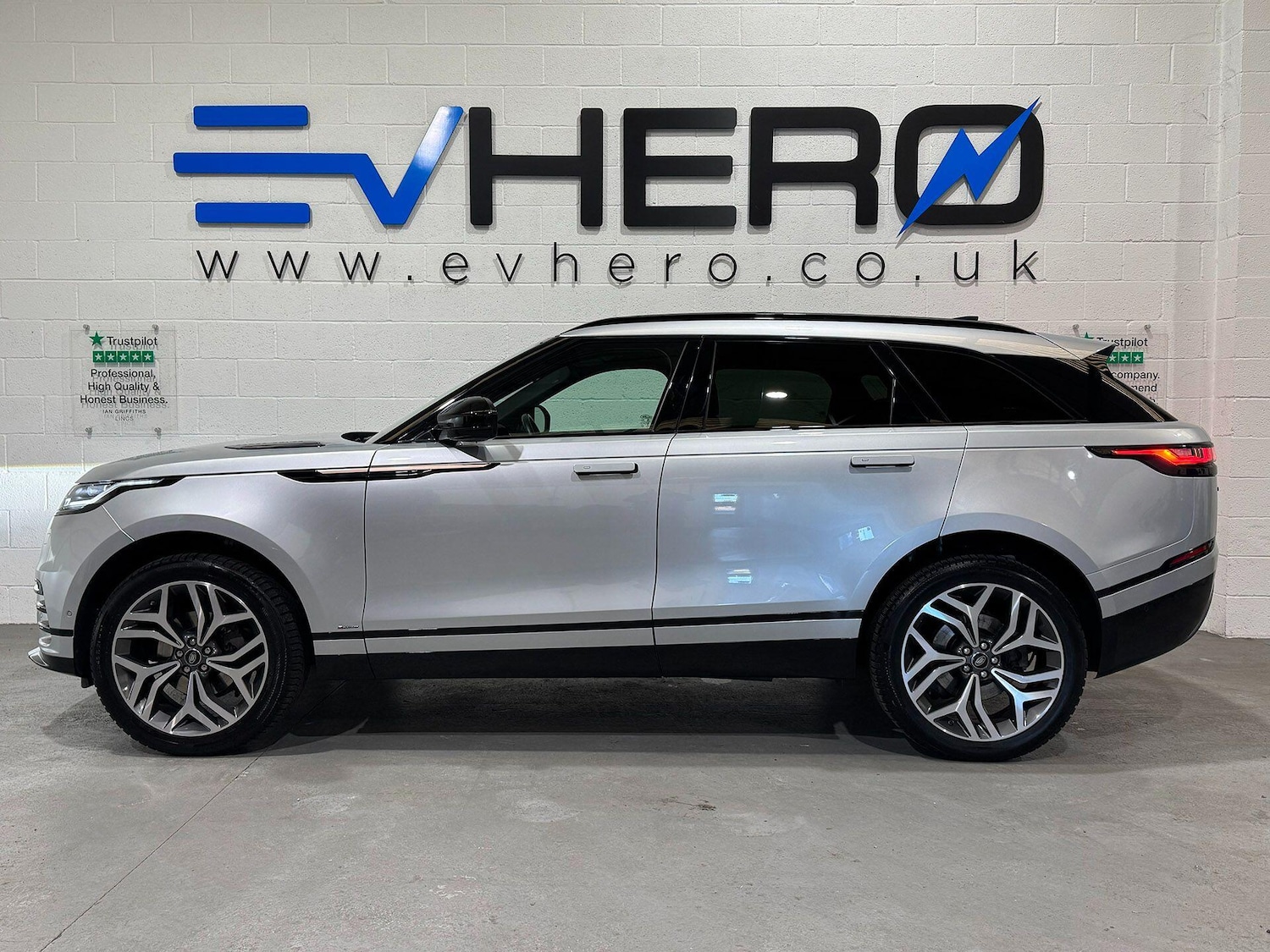 Used Land Rover Range Rover Velar 2019 for sale - 76700760: Photo 46