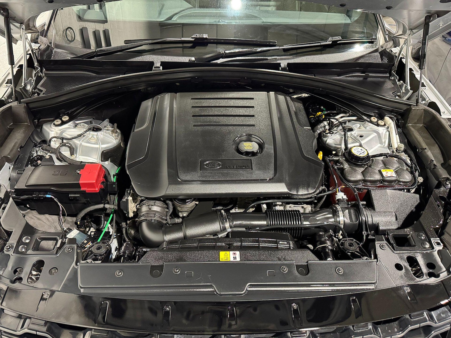 Used Land Rover Range Rover Velar 2019 for sale - 76700760: Photo 53