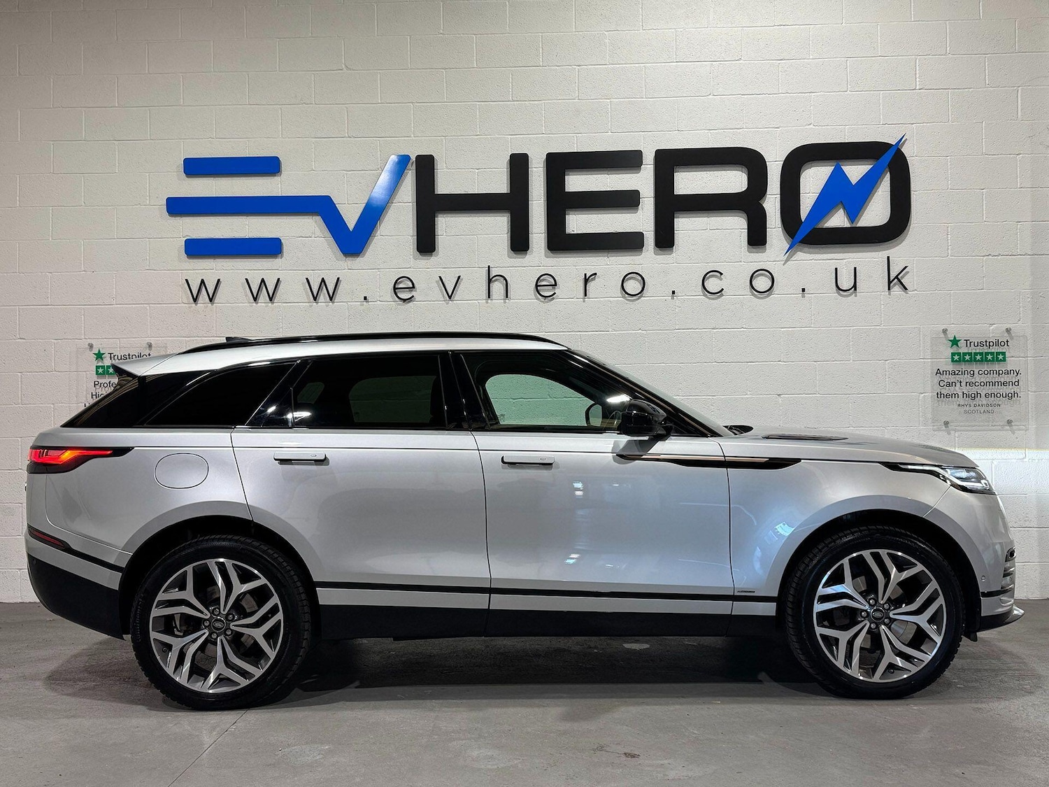 Used Land Rover Range Rover Velar 2019 for sale - 76700760: Photo 6