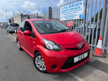 Used Toyota AYGO 2013 for sale - 75945907: Photo